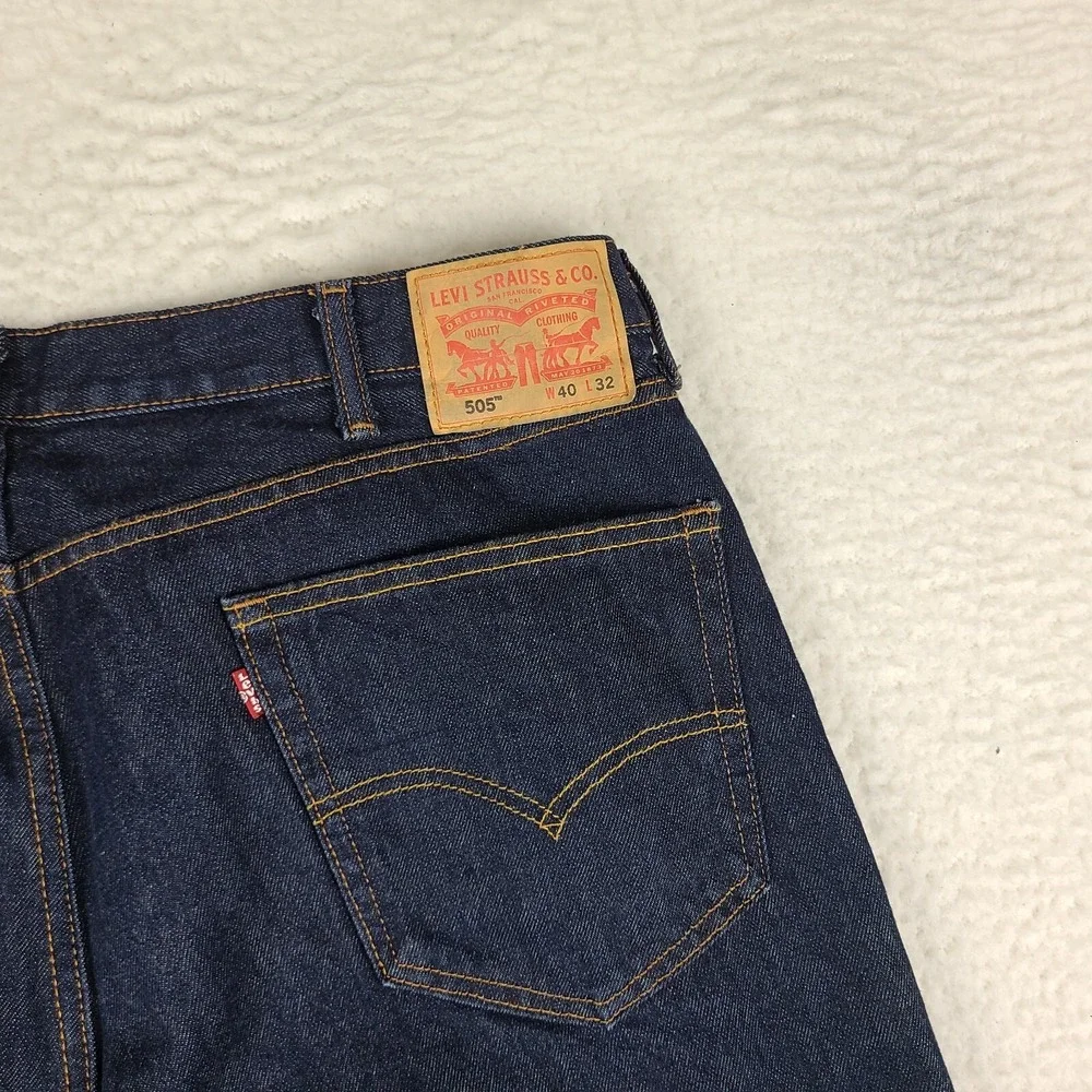 Levi's 505 Jeans Mens 40 x 32‎ Straight Leg 100% Cotton Blue Dark Wash